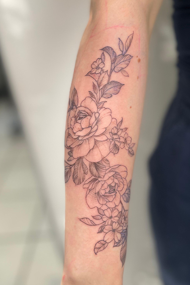 Aestehtic art München Tattoos Cover Up Fineline Aquarell Realistic Portrait_0007_PHOTO-2025-08-15-10-04-19