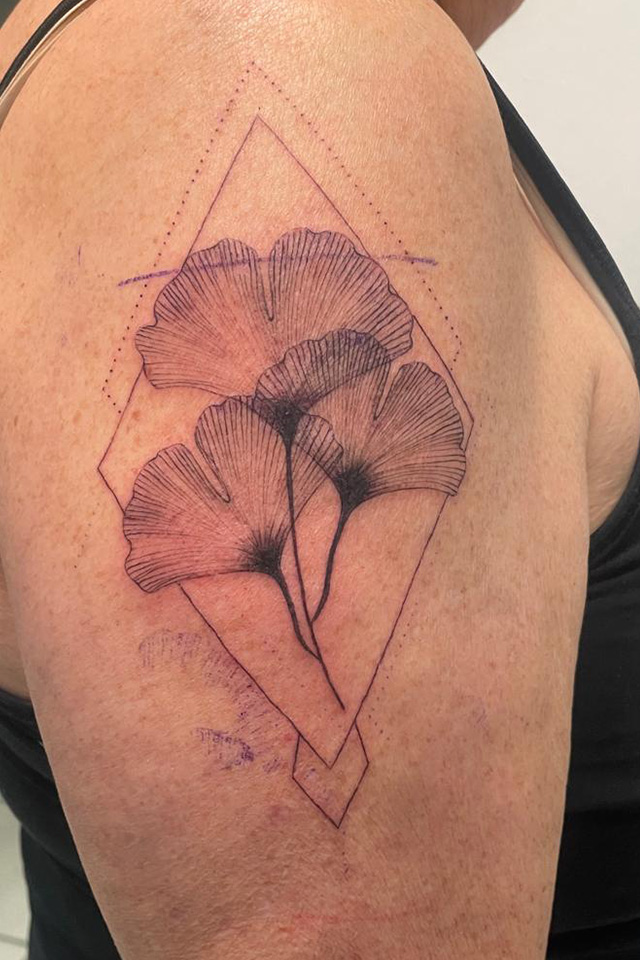 Aestehtic art München Tattoos Cover Up Fineline Aquarell Realistic Portrait_0013_WhatsApp Image 2026-01-26 at 18.04.09