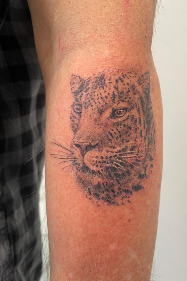 Aestehtic art München Tattoos Cover Up Fineline Aquarell Realistic Portrait_0017_PHOTO-2026-01-16-13-37-23